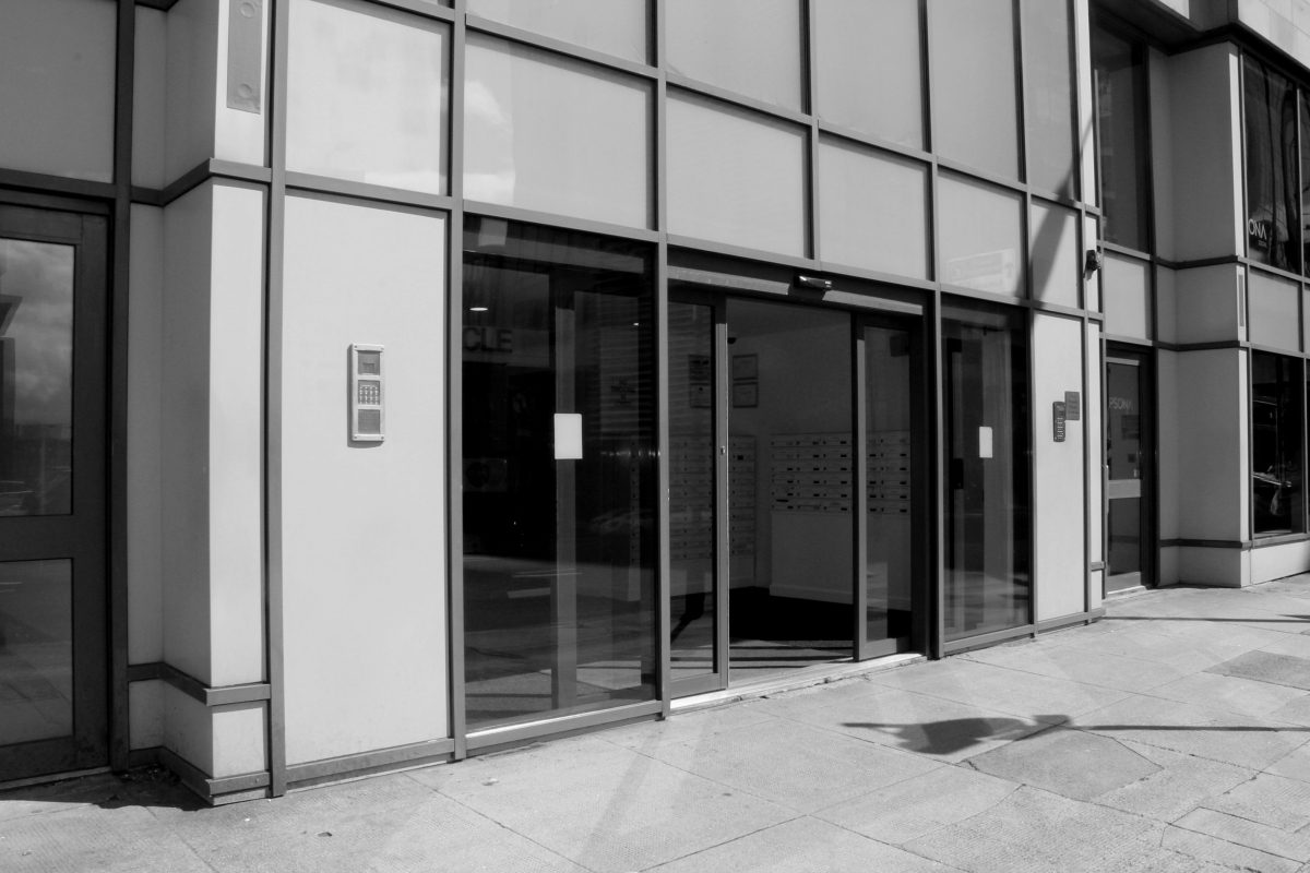 Entrance Access solutions offers a variety of manual and automatic doors products. We have experience in installing, maintaining and repairing systems such as swing doors, sliding doors, telescopic door and a whales range of both automatic and manual commercial door requirements.