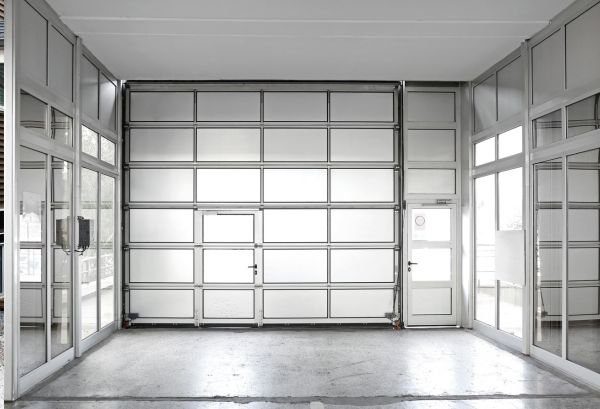 commercial garage600x409 (8)